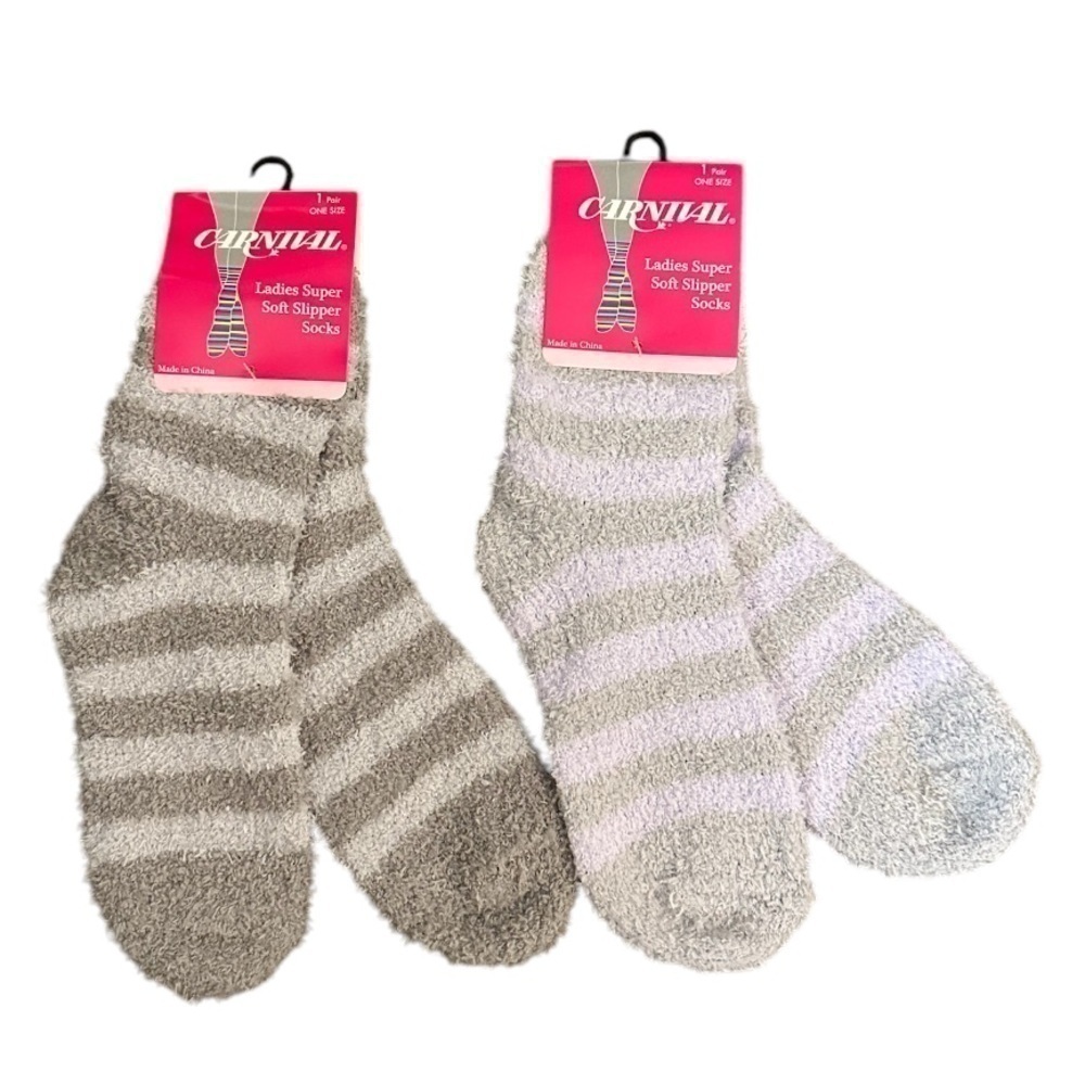 NWT Carnival Ladies Super Soft Slipper Socks 2 Pairs / Fuzzy Crew Socks /Striped